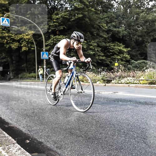 13.09.2026 - Stadtparktriathlon H.Heesch http://msf.ph/oto/10280258 13.09.2026 10:38:39 Radfahren 505, 564 meine-sportfotos.de