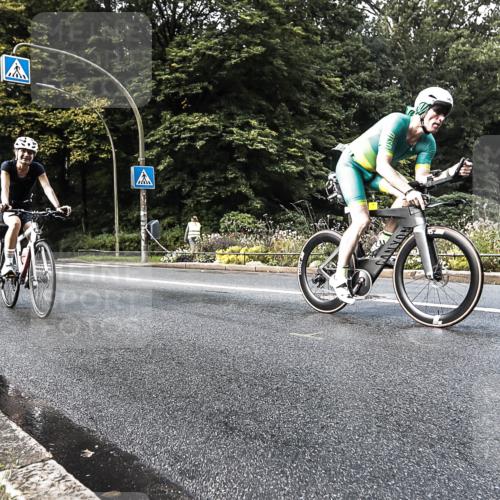 13.09.2026 - Stadtparktriathlon H.Heesch http://msf.ph/oto/10280265 13.09.2026 10:38:52 Radfahren 462, 523, 543, 550 meine-sportfotos.de