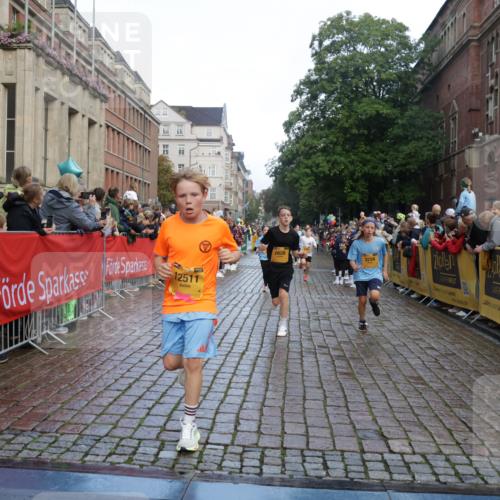 13.09.2026 - Kiel Lauf Yannick Fuchs http://msf.ph/oto/10280279 13.09.2026 08:53:30 Ziel 347, 1159, 2016, 2570, 2614, 2743, 3210, 3328, 4291, 5177, 5284, 5344, 5455, 6846, 6894, 6979, 7240, 7635, 7875, 8095, 8857, 8947, 9410, 10122, 11185, 11455, 11830, 12168, 237, 1263, 1919, 2985, 3316, 3419, 4060, 4756, 5149, 5342, 5373, 5436, 6103, 6579, 7085, 7170, 7875, 8018, 8095, 8510, 8541, 8601, 8819, 10390, 10627, 11706, 888, 1149, 1332, 2447, 3234, 4607, 5120, 6004, 6267, 6628, 6702, 8024, 8525, 8671, 8968, 9816, 10997, 5147, 5405, 6210, 10024, 12488 meine-sportfotos.de