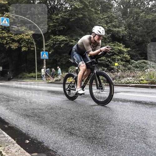 13.09.2026 - Stadtparktriathlon H.Heesch http://msf.ph/oto/10280285 13.09.2026 09:11:27 Radfahren 26, 45, 46, 119, 139 meine-sportfotos.de