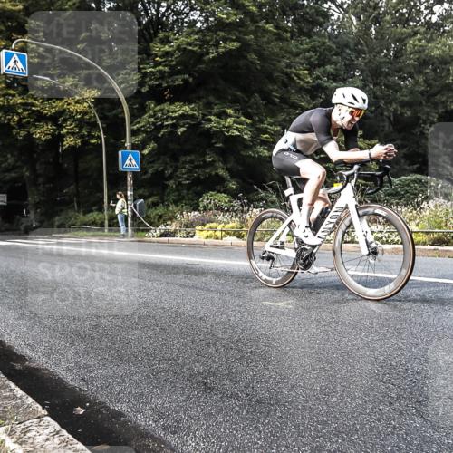 13.09.2026 - Stadtparktriathlon H.Heesch http://msf.ph/oto/10280286 13.09.2026 10:39:04 Radfahren 473, 509, 534, 573 meine-sportfotos.de