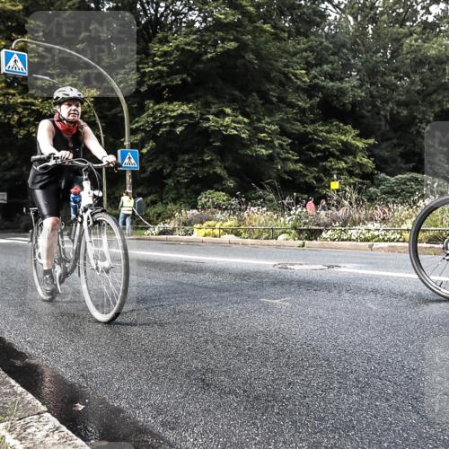 13.09.2026 - Stadtparktriathlon H.Heesch http://msf.ph/oto/10280306 13.09.2026 10:39:24 Radfahren 344, 423, 428 meine-sportfotos.de