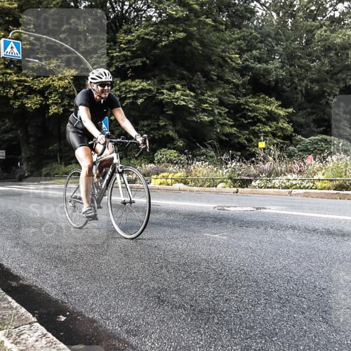 13.09.2026 - Stadtparktriathlon H.Heesch http://msf.ph/oto/10280309 13.09.2026 10:39:29 Radfahren 386, 413, 470, 522 meine-sportfotos.de