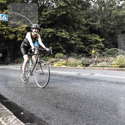13.09.2026 - Stadtparktriathlon H.Heesch http://msf.ph/oto/10280339 13.09.2026 10:39:56 Radfahren 363, 547 meine-sportfotos.de