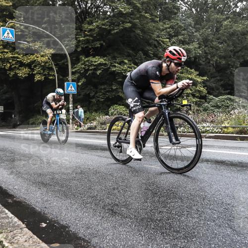 13.09.2026 - Stadtparktriathlon H.Heesch http://msf.ph/oto/10280345 13.09.2026 09:12:21 Radfahren 2, 52, 69, 144, 186 meine-sportfotos.de