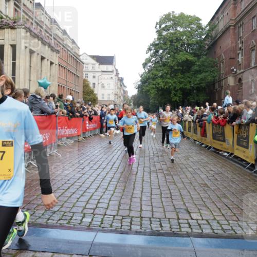 13.09.2026 - Kiel Lauf Yannick Fuchs http://msf.ph/oto/10280351 13.09.2026 08:53:34 Ziel 347, 888, 1159, 2016, 2570, 2614, 3210, 3328, 5177, 5344, 5455, 6004, 6846, 6894, 6979, 7240, 7635, 8525, 8857, 8947, 9410, 9816, 10122, 11185, 11455, 11593, 11830, 347, 1919, 2570, 2743, 2985, 3316, 3419, 4060, 4291, 4756, 5284, 5342, 5373, 5436, 6103, 6579, 7085, 7170, 7875, 8018, 8095, 8510, 8541, 8601, 8819, 8947, 10390, 12168, 193, 258, 262, 1149, 1332, 1529, 2447, 3234, 4607, 4791, 5120, 5432, 6267, 6628, 6702, 8024, 8671, 8968, 10997, 5147, 10024, 12488 meine-sportfotos.de