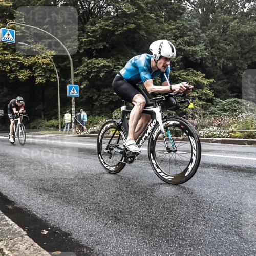 13.09.2026 - Stadtparktriathlon H.Heesch http://msf.ph/oto/10280360 13.09.2026 09:12:25 Radfahren 2, 21, 61, 87, 186 meine-sportfotos.de