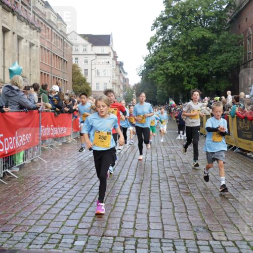 13.09.2026 - Kiel Lauf Yannick Fuchs http://msf.ph/oto/10280361 13.09.2026 08:53:35 Ziel 888, 1149, 1159, 2016, 2614, 3210, 3328, 5177, 5344, 5455, 6004, 6846, 6894, 6979, 7240, 7635, 8024, 8525, 8857, 8968, 9410, 9816, 10122, 11185, 11455, 11593, 11830, 347, 1919, 2570, 2743, 2985, 3316, 3419, 4060, 4291, 4756, 5284, 5342, 5344, 5436, 6103, 6579, 6846, 7085, 7170, 7875, 8018, 8095, 8510, 8541, 8601, 8819, 8947, 9410, 10390, 11455, 12168, 193, 258, 262, 1332, 1529, 2141, 2447, 3234, 4607, 4791, 5120, 5432, 6267, 6628, 6702, 8671, 10997, 5147, 10024, 12488 meine-sportfotos.de