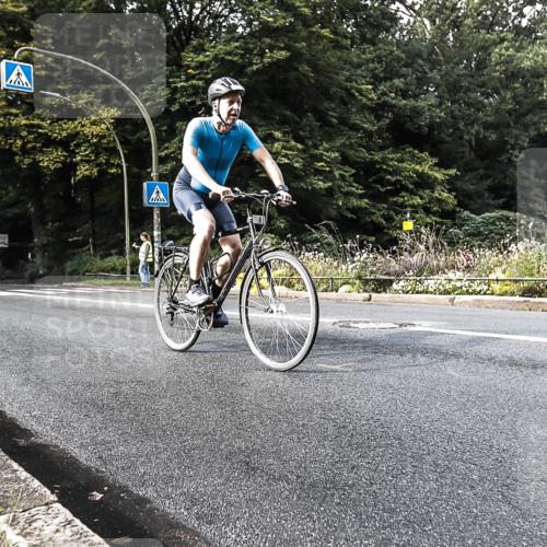 13.09.2026 - Stadtparktriathlon H.Heesch http://msf.ph/oto/10280382 13.09.2026 10:40:50 Radfahren 407, 548 meine-sportfotos.de