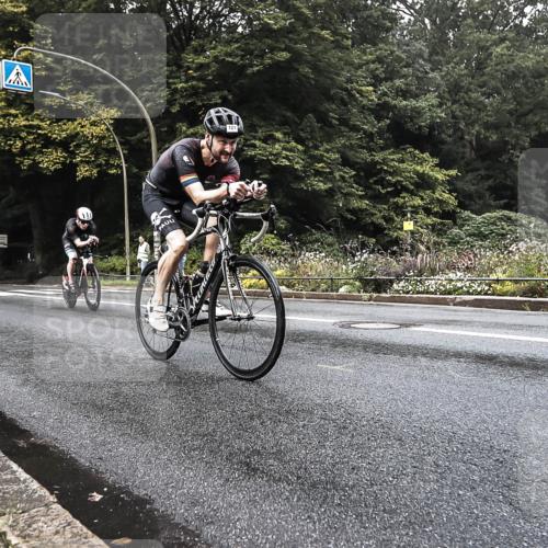 13.09.2026 - Stadtparktriathlon H.Heesch http://msf.ph/oto/10280383 13.09.2026 09:12:53 Radfahren 25, 43, 96, 121, 171 meine-sportfotos.de