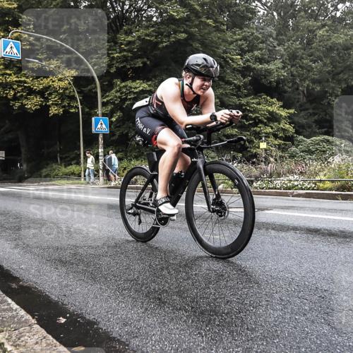 13.09.2026 - Stadtparktriathlon H.Heesch http://msf.ph/oto/10280405 13.09.2026 09:12:59 Radfahren 96, 171, 175 meine-sportfotos.de