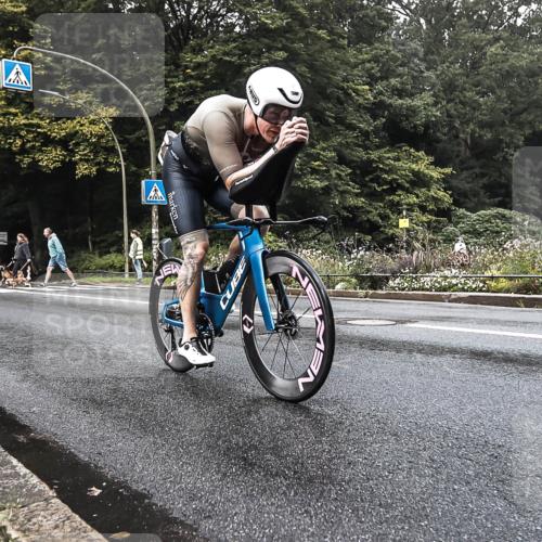 13.09.2026 - Stadtparktriathlon H.Heesch http://msf.ph/oto/10280408 13.09.2026 09:13:04 Radfahren 77 meine-sportfotos.de