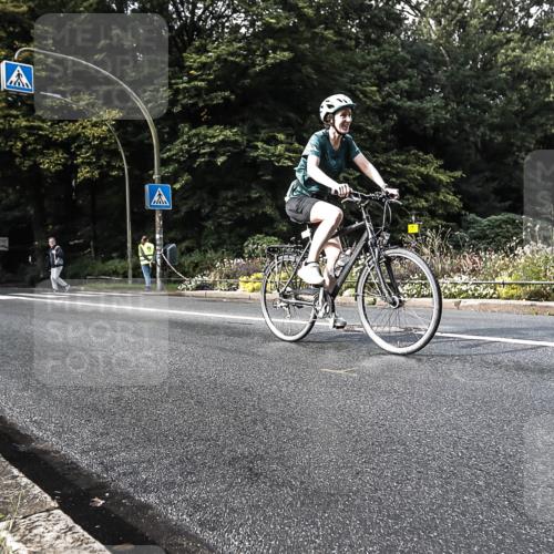 13.09.2026 - Stadtparktriathlon H.Heesch http://msf.ph/oto/10280419 13.09.2026 10:41:22 Radfahren 366, 401, 531 meine-sportfotos.de