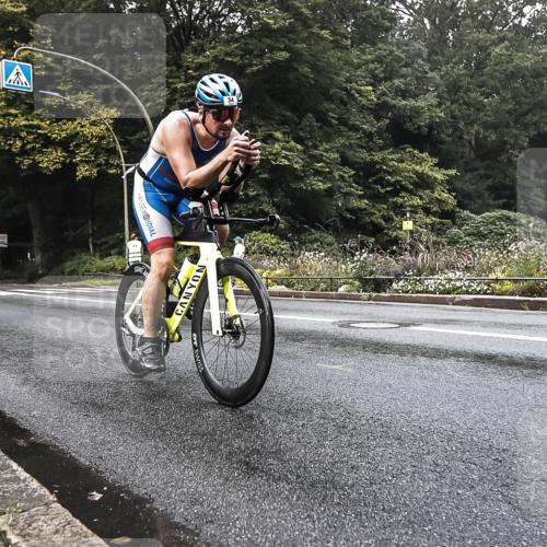 13.09.2026 - Stadtparktriathlon H.Heesch http://msf.ph/oto/10280421 13.09.2026 09:13:15 Radfahren 18, 33, 34, 41 meine-sportfotos.de