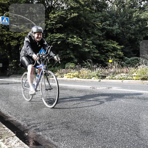 13.09.2026 - Stadtparktriathlon H.Heesch http://msf.ph/oto/10280436 13.09.2026 10:41:42 Radfahren 431, 478, 554, 586 meine-sportfotos.de