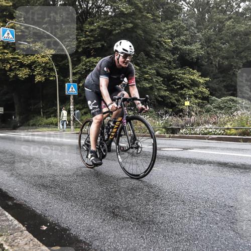 13.09.2026 - Stadtparktriathlon H.Heesch http://msf.ph/oto/10280440 13.09.2026 09:13:25 Radfahren 129, 150 meine-sportfotos.de