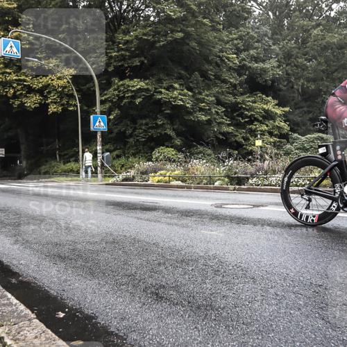 13.09.2026 - Stadtparktriathlon H.Heesch http://msf.ph/oto/10280442 13.09.2026 09:13:26 Radfahren 129, 150 meine-sportfotos.de