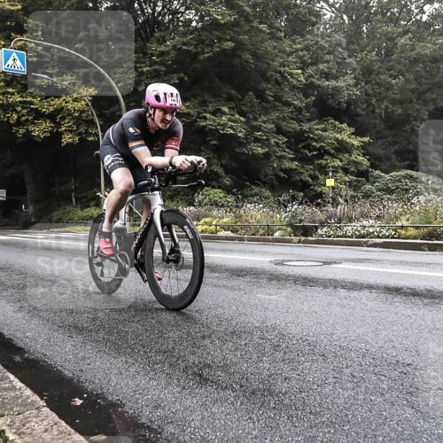 13.09.2026 - Stadtparktriathlon H.Heesch http://msf.ph/oto/10280453 13.09.2026 09:13:32 Radfahren 20, 32, 92, 141 meine-sportfotos.de
