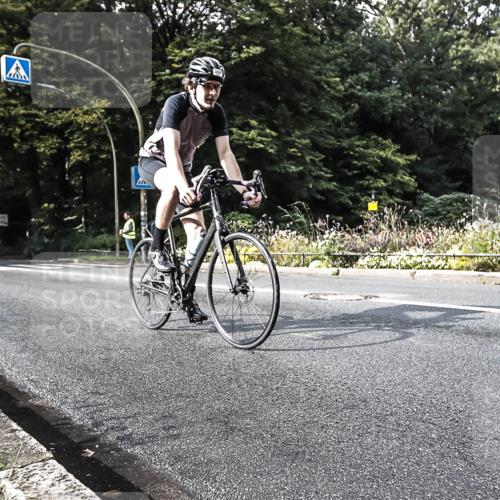 13.09.2026 - Stadtparktriathlon H.Heesch http://msf.ph/oto/10280487 13.09.2026 10:42:35 Radfahren 514 meine-sportfotos.de