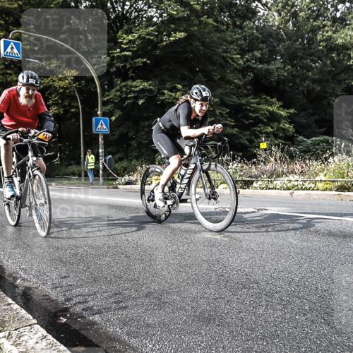 13.09.2026 - Stadtparktriathlon H.Heesch http://msf.ph/oto/10280497 13.09.2026 10:42:55 Radfahren 276, 380, 444, 542 meine-sportfotos.de