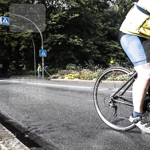 13.09.2026 - Stadtparktriathlon H.Heesch http://msf.ph/oto/10280522 13.09.2026 10:43:18 Radfahren 465, 508, 539, 777 meine-sportfotos.de