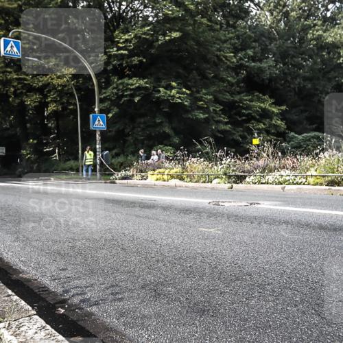 13.09.2026 - Stadtparktriathlon H.Heesch http://msf.ph/oto/10280541 13.09.2026 10:43:33 Radfahren 403 meine-sportfotos.de