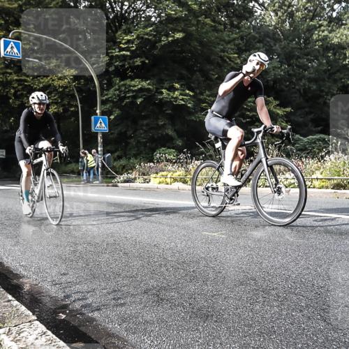 13.09.2026 - Stadtparktriathlon H.Heesch http://msf.ph/oto/10280550 13.09.2026 10:43:44 Radfahren 416, 463, 480 meine-sportfotos.de