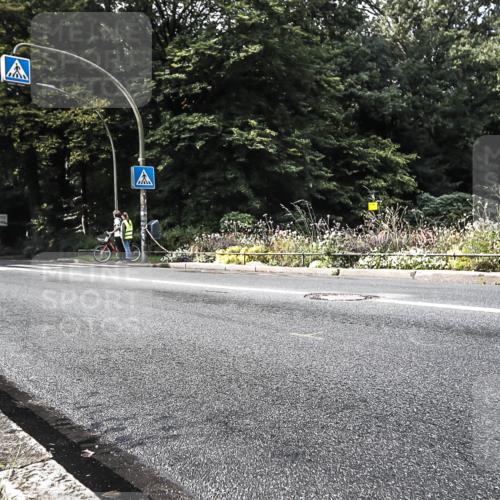 13.09.2026 - Stadtparktriathlon H.Heesch http://msf.ph/oto/10280565 13.09.2026 10:43:59 Radfahren 528, 536 meine-sportfotos.de