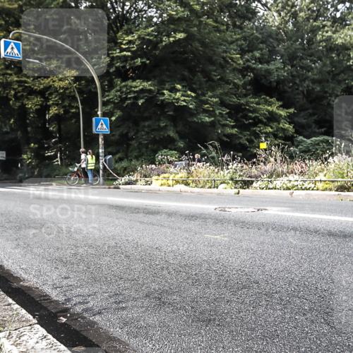 13.09.2026 - Stadtparktriathlon H.Heesch http://msf.ph/oto/10280573 13.09.2026 10:44:03 Radfahren 482, 528, 581 meine-sportfotos.de