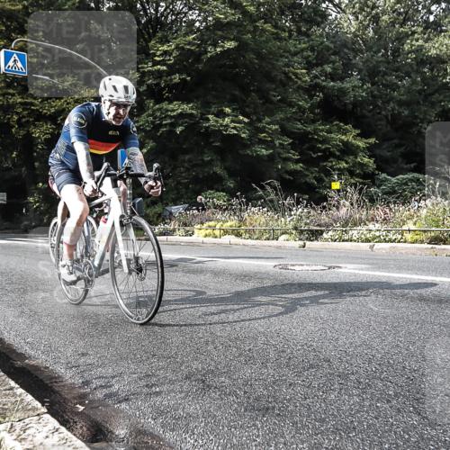13.09.2026 - Stadtparktriathlon H.Heesch http://msf.ph/oto/10280581 13.09.2026 10:44:04 Radfahren 482, 581 meine-sportfotos.de