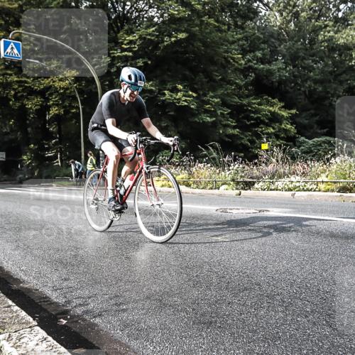 13.09.2026 - Stadtparktriathlon H.Heesch http://msf.ph/oto/10280613 13.09.2026 10:44:27 Radfahren 499, 582 meine-sportfotos.de