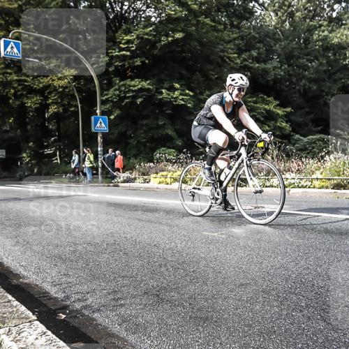 13.09.2026 - Stadtparktriathlon H.Heesch http://msf.ph/oto/10280651 13.09.2026 10:44:42 Radfahren 277, 347, 467, 479, 569, 575 meine-sportfotos.de