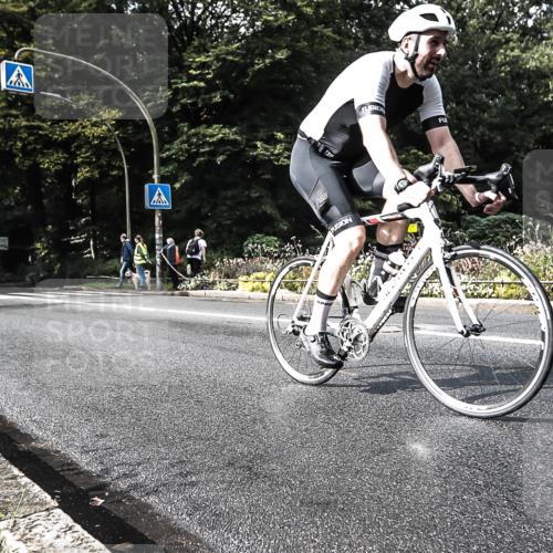 13.09.2026 - Stadtparktriathlon H.Heesch http://msf.ph/oto/10280683 13.09.2026 10:44:54 Radfahren 469, 483, 491, 527 meine-sportfotos.de