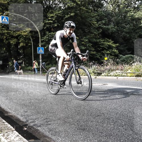 13.09.2026 - Stadtparktriathlon H.Heesch http://msf.ph/oto/10280694 13.09.2026 10:44:56 Radfahren 389, 469, 483, 491, 527, 568, 579 meine-sportfotos.de