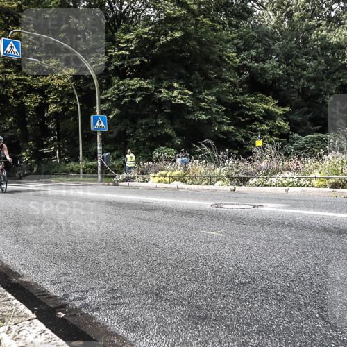 13.09.2026 - Stadtparktriathlon H.Heesch http://msf.ph/oto/10280740 13.09.2026 10:45:11 Radfahren 518, 524, 529, 534, 584 meine-sportfotos.de