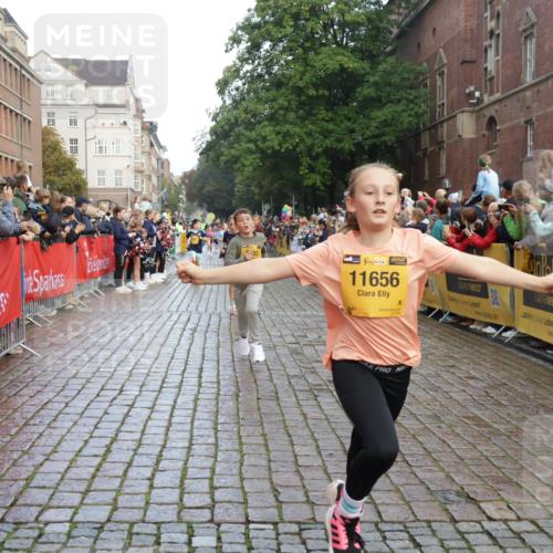 13.09.2026 - Kiel Lauf Yannick Fuchs http://msf.ph/oto/10280783 13.09.2026 08:54:14 Ziel 488, 1463, 1540, 2489, 2610, 4059, 4494, 4618, 4717, 5236, 5993, 6134, 7470, 9291, 9447, 9850, 10775, 10868, 10920, 11468, 11672, 11840, 12111, 12112, 120, 193, 258, 262, 1149, 1244, 1332, 1529, 1823, 2122, 2141, 2324, 2447, 3234, 4607, 4791, 4956, 5120, 5432, 5586, 6267, 6628, 6702, 6733, 7341, 7815, 8006, 8024, 8332, 8671, 8968, 9266, 9816, 9880, 10726, 10997, 11170, 11593, 12111, 12511, 12548, 12663, 12711, 12828, 12829, 241, 1218, 2742, 3211, 3896, 3936 meine-sportfotos.de