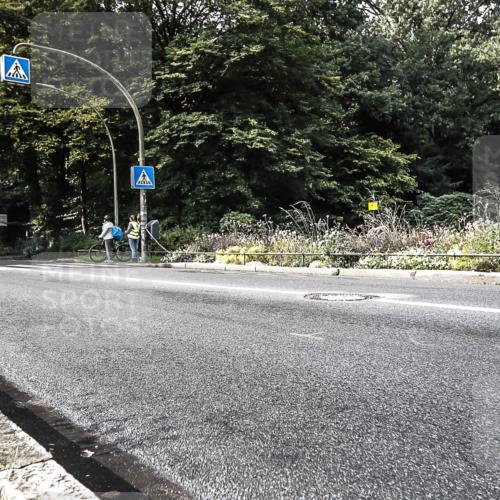 13.09.2026 - Stadtparktriathlon H.Heesch http://msf.ph/oto/10280784 13.09.2026 10:45:26 Radfahren 346, 439, 449, 497, 505 meine-sportfotos.de