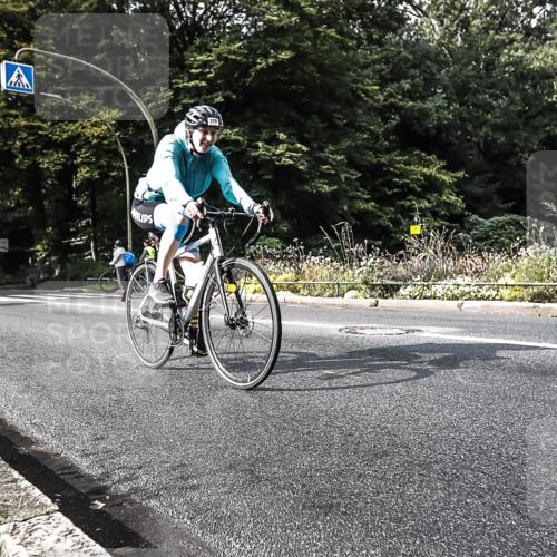 13.09.2026 - Stadtparktriathlon H.Heesch http://msf.ph/oto/10280802 13.09.2026 10:45:30 Radfahren 346, 370, 484, 497, 523, 553, 564 meine-sportfotos.de