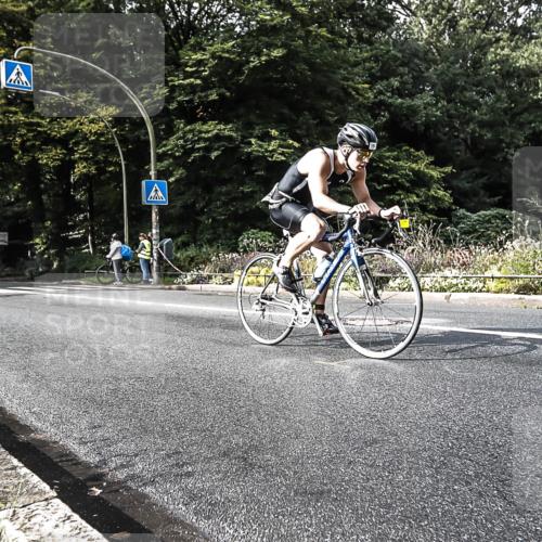 13.09.2026 - Stadtparktriathlon H.Heesch http://msf.ph/oto/10280805 13.09.2026 10:45:31 Radfahren 346, 370, 419, 452, 484, 497, 504, 523, 553, 564 meine-sportfotos.de