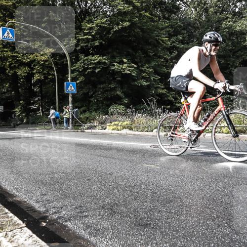 13.09.2026 - Stadtparktriathlon H.Heesch http://msf.ph/oto/10280818 13.09.2026 10:45:34 Radfahren 370, 419, 433, 452, 460, 484, 504, 523, 553, 564 meine-sportfotos.de
