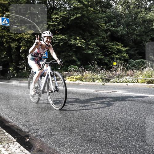 13.09.2026 - Stadtparktriathlon H.Heesch http://msf.ph/oto/10280825 13.09.2026 10:45:36 Radfahren 385, 419, 433, 452, 460, 484, 504, 523, 553 meine-sportfotos.de