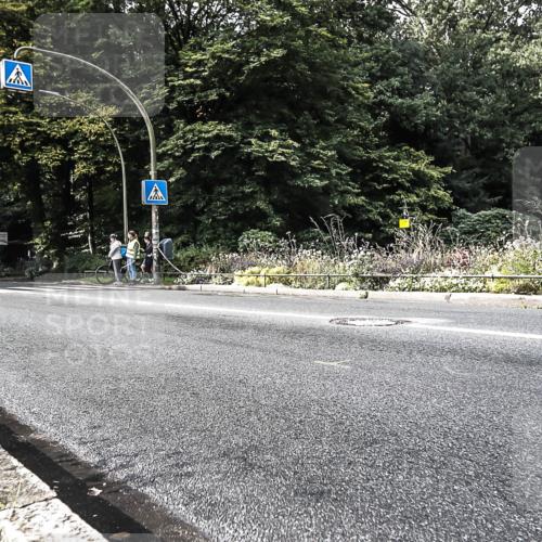 13.09.2026 - Stadtparktriathlon H.Heesch http://msf.ph/oto/10280827 13.09.2026 10:45:37 Radfahren 385, 419, 427, 433, 452, 460, 504 meine-sportfotos.de