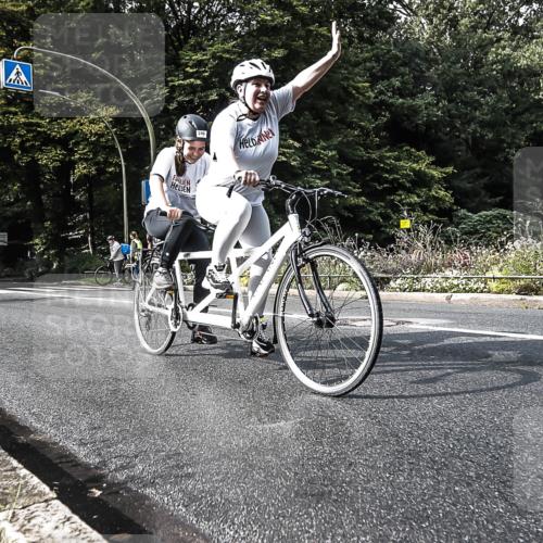13.09.2026 - Stadtparktriathlon H.Heesch http://msf.ph/oto/10280852 13.09.2026 10:45:42 Radfahren 248, 385, 414, 427, 494, 563 meine-sportfotos.de