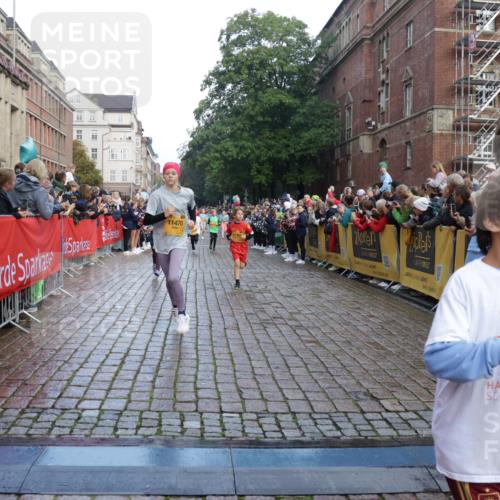 13.09.2026 - Kiel Lauf Yannick Fuchs http://msf.ph/oto/10281006 13.09.2026 08:54:31 Ziel 241, 2542, 2742, 3211, 3896, 3936, 4419, 5462, 5693, 6214, 6618, 6740, 6945, 7055, 7774, 8110, 8111, 8545, 9698, 9714, 10937, 11656, 120, 488, 1218, 1244, 1463, 1540, 1823, 2122, 2324, 2489, 2610, 4059, 4494, 4618, 4717, 4731, 4956, 5041, 5236, 5586, 5993, 6030, 6134, 6618, 7341, 7470, 9291, 9447, 9850, 9880, 10726, 10775, 10868, 10920, 11468, 11672, 11840, 12111, 12112, 12663, 12829, 159, 561, 820, 1701, 2139, 2770, 4227, 120, 2122 meine-sportfotos.de