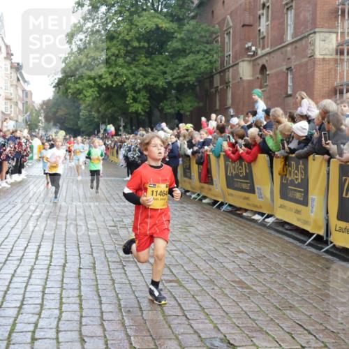 13.09.2026 - Kiel Lauf Yannick Fuchs http://msf.ph/oto/10281022 13.09.2026 08:54:33 Ziel 241, 2542, 2742, 3211, 3896, 3936, 4419, 5462, 5693, 6740, 6945, 7055, 7774, 8110, 8111, 8545, 8670, 8850, 9698, 10937, 11656, 488, 1218, 1244, 1463, 1540, 2324, 2489, 2610, 2742, 4059, 4494, 4618, 4717, 4731, 4956, 5041, 5236, 5586, 5993, 6030, 6134, 6214, 6618, 7470, 8545, 9291, 9447, 9714, 9850, 9880, 10775, 10868, 10920, 11468, 11672, 11840, 12111, 12112, 12663, 12829, 159, 561, 820, 1701, 2139, 2770, 4227, 6607, 120, 2122 meine-sportfotos.de