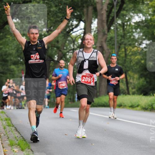 13.09.2026 - 21. swb-Marathon Bremen TobiasT http://msf.ph/oto/10281065 13.09.2026 11:40:31 Laufen 2055, 125 meine-sportfotos.de