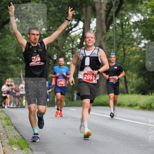 13.09.2026 - 21. swb-Marathon Bremen TobiasT http://msf.ph/oto/10281069 13.09.2026 11:40:32 Laufen 720, 1786, 2055 meine-sportfotos.de
