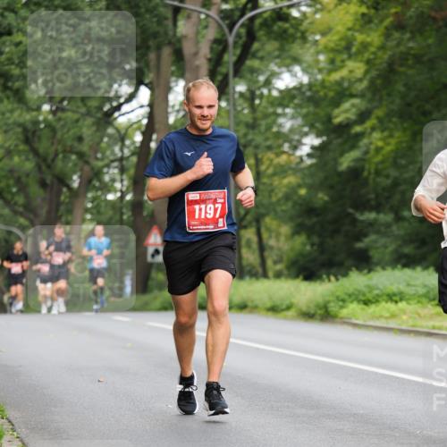 13.09.2026 - 21. swb-Marathon Bremen TobiasT http://msf.ph/oto/10281207 13.09.2026 11:40:57 Laufen 1197 meine-sportfotos.de