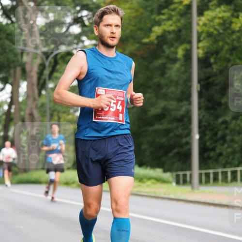 13.09.2026 - 21. swb-Marathon Bremen TobiasT http://msf.ph/oto/10281253 13.09.2026 11:41:27 Laufen 54, 21 meine-sportfotos.de