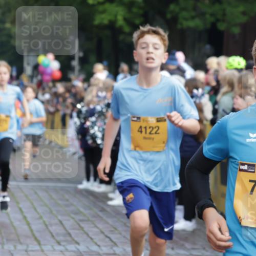 13.09.2026 - Kiel Lauf Yannick Fuchs http://msf.ph/oto/10281561 13.09.2026 08:55:18 Ziel 114, 589, 1109, 1297, 1489, 1768, 2023, 2026, 2272, 2932, 3218, 3219, 3356, 3693, 3863, 4359, 5212, 5225, 5860, 6206, 6268, 7072, 7222, 8027, 8546, 9216, 10222, 10604, 10716, 10817, 10822, 11235, 11400, 11469, 11573, 12291, 159, 471, 495, 561, 744, 820, 889, 1450, 2699, 2754, 2770, 2773, 3863, 4069, 4227, 4348, 4828, 5212, 5454, 6570, 6607, 6737, 7917, 9045, 9163, 10279, 10447, 11071, 11133, 11235, 11263, 11330, 11464, 11470, 11780, 12349, 12654, 329, 1106, 1952, 2453 meine-sportfotos.de